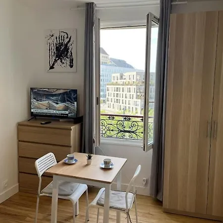 Number 7 Apartment