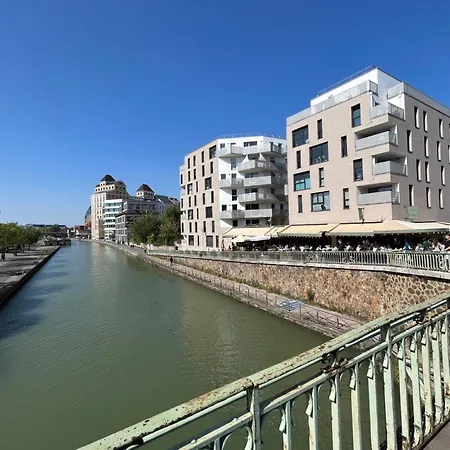 Number 7 Apartment