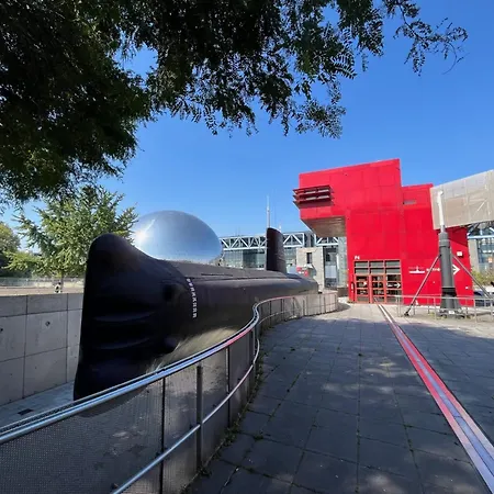 Number 7 Apartamento Pantin