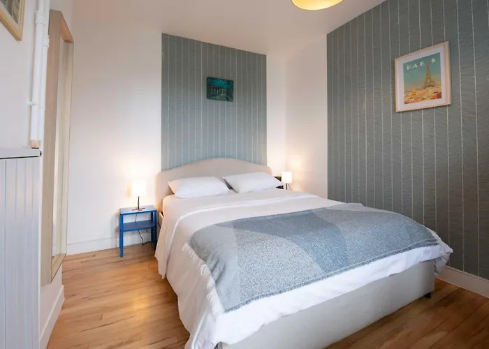 Apartment Number 7 *